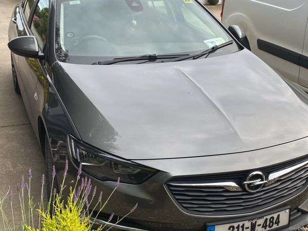 Opel Insignia Hatchback, Diesel, 2021, Grey