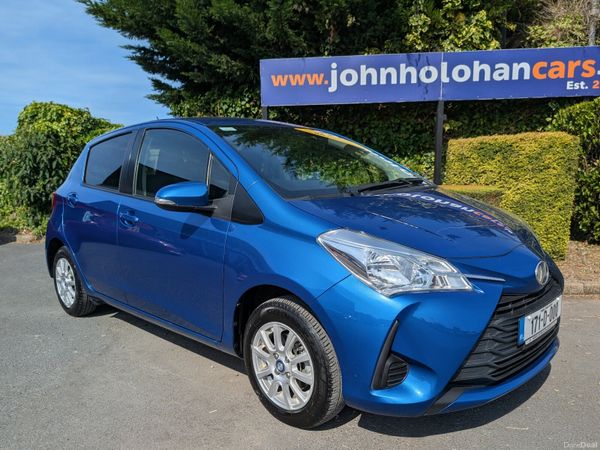 Toyota Vitz Hatchback, Petrol, 2017, Blue
