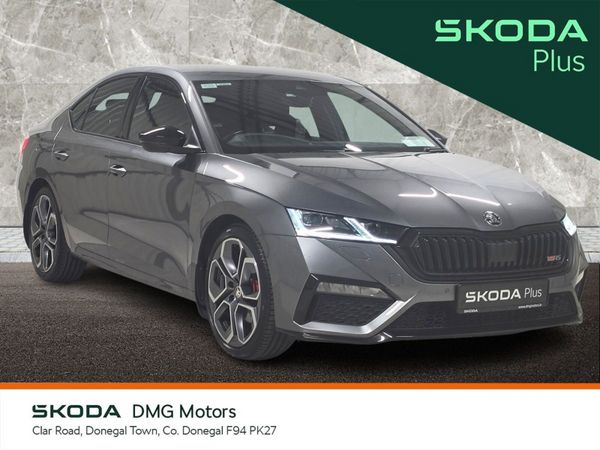 Skoda Octavia Saloon, Diesel, 2024, Grey