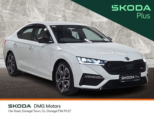 Skoda Octavia Saloon, Diesel, 2024, White