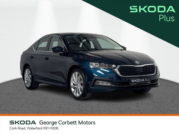 Skoda Octavia Saloon, Diesel, 2023, Blue