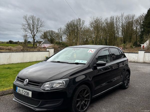 Volkswagen Polo Hatchback, Diesel, 2011, Black