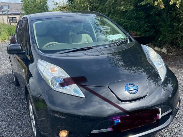 Nissan Leaf Hatchback, Electric, 2013, Black
