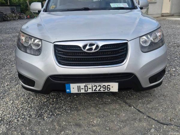 Hyundai Santa Fe SUV, Diesel, 2011, Silver