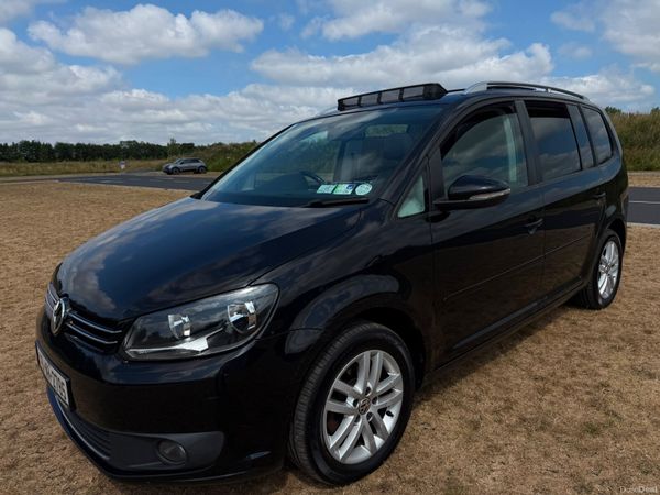 Volkswagen Touran MPV, Diesel, 2015, Black