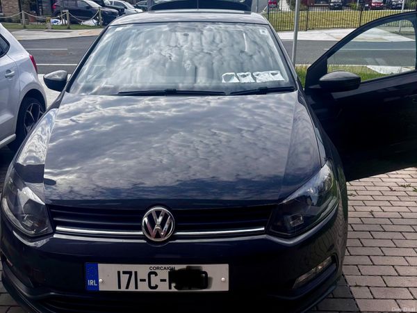 Volkswagen Polo Hatchback, Petrol, 2017, Grey
