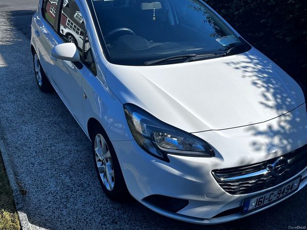 Opel Corsa Hatchback, Petrol, 2016, White