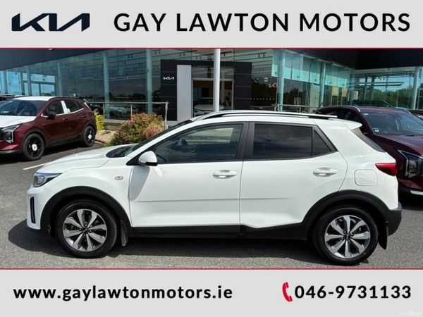 Kia Stonic SUV, Petrol, 2021, White