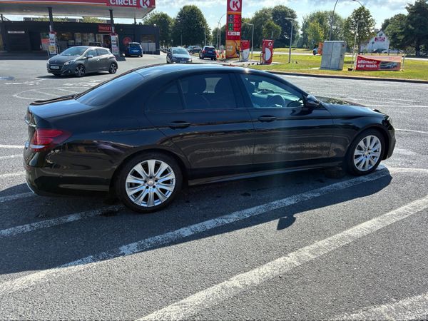 Mercedes-Benz E-Class Saloon, Diesel, 2018, Black