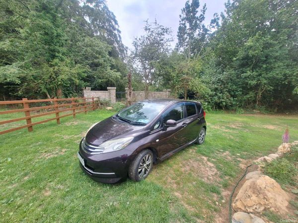 Nissan Note MPV, Petrol, 2013, Purple
