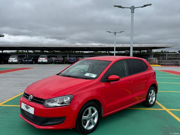 Volkswagen Polo Hatchback, Petrol, 2013, Red
