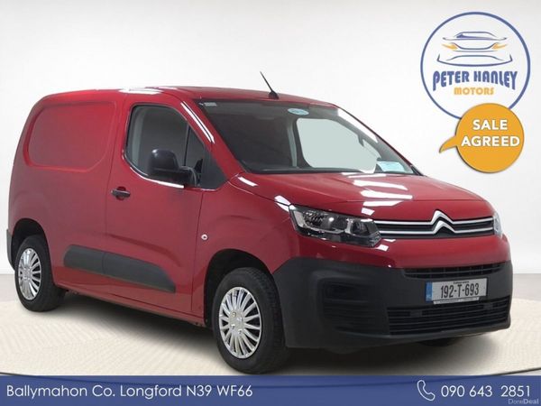 Citroen Berlingo MPV, Diesel, 2019, Red