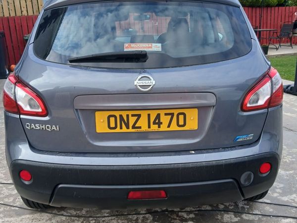 Nissan Qashqai SUV, Diesel, 2010, Grey