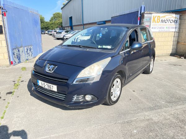 Peugeot 5008 MPV, Diesel, 2011, Blue