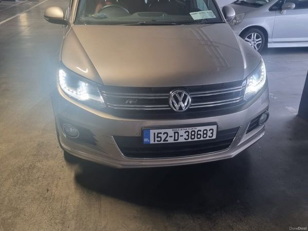 Volkswagen Tiguan SUV, Petrol, 2015, Bronze