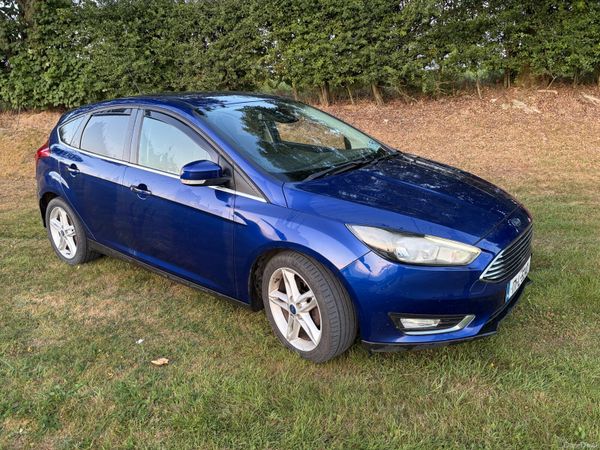 Ford Focus Hatchback, Diesel, 2017, Blue