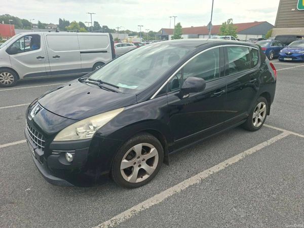 Peugeot 3008 MPV, Diesel, 2011, Black