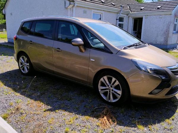 Vauxhall Zafira MPV, Diesel, 2014, Brown