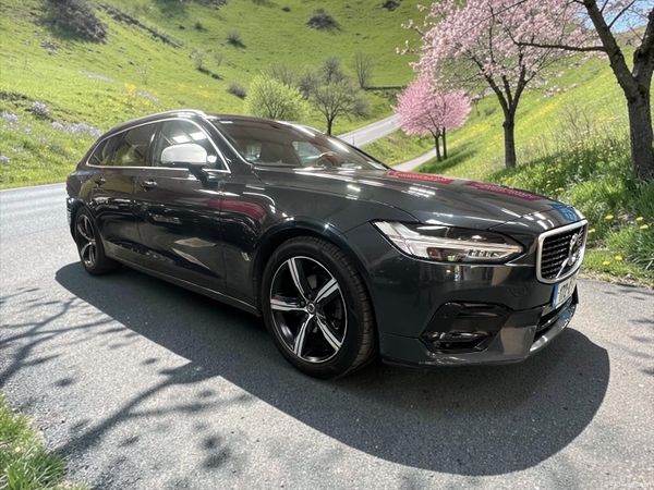 Volvo V90 Estate, Diesel, 2017, Grey