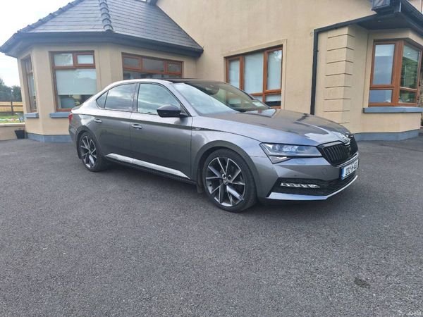 Skoda Superb Saloon, Diesel, 2023, Grey
