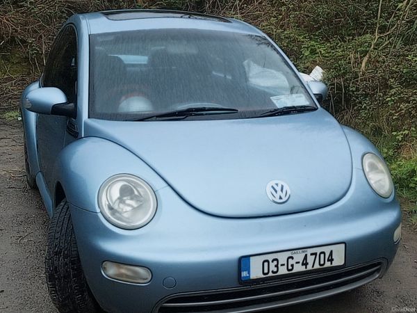 Volkswagen Beetle Hatchback, Petrol, 2003, Blue