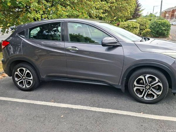 Honda HR-V SUV, Diesel, 2016, Grey