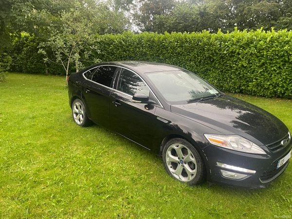 Ford Mondeo Hatchback, Diesel, 2013, Black