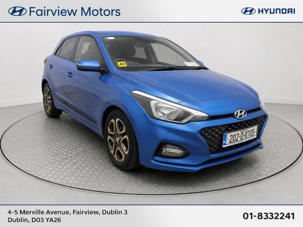 Hyundai i20 Hatchback, Petrol, 2020, Blue