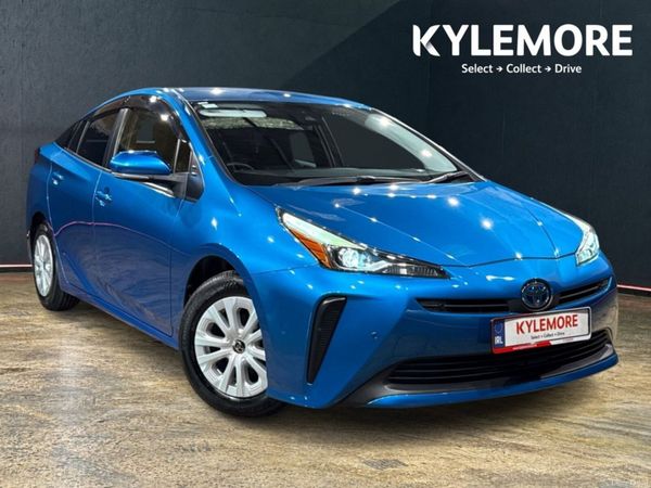 Toyota Prius Hatchback, Petrol Hybrid, 2022, Blue