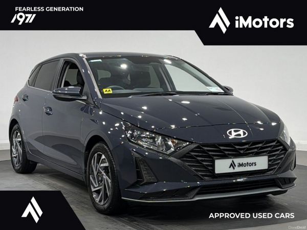 Hyundai i20 Hatchback, Petrol, 2024, Grey