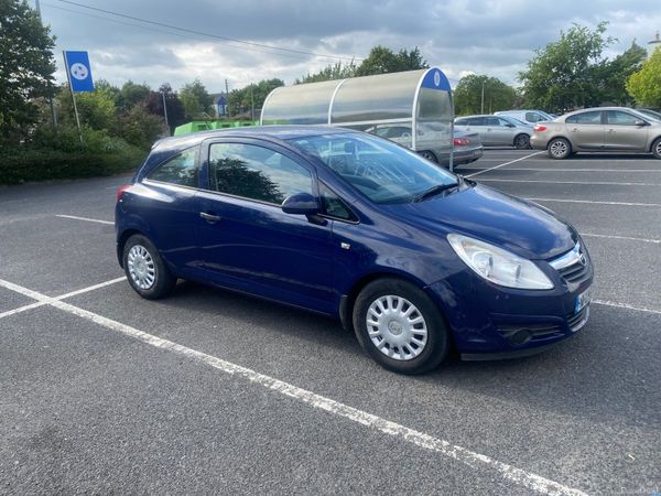 Opel Corsa Hatchback, Petrol, 2010, Blue
