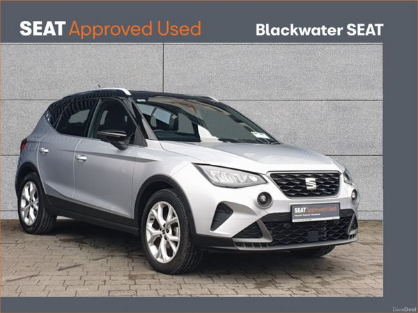 SEAT Arona SUV, Petrol, 2023, Silver
