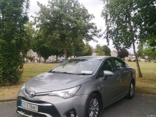 Toyota Avensis Saloon, Diesel, 2017, Grey