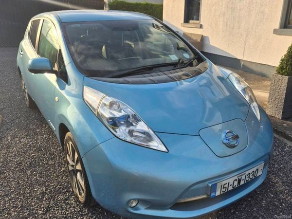 Nissan Leaf Hatchback, Electric, 2015, Blue