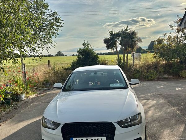 Audi A4 Saloon, Diesel, 2014, White