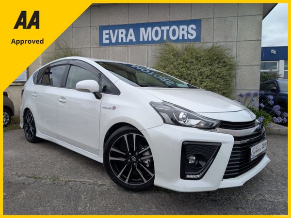 Toyota Prius MPV, Petrol Hybrid, 2019, White