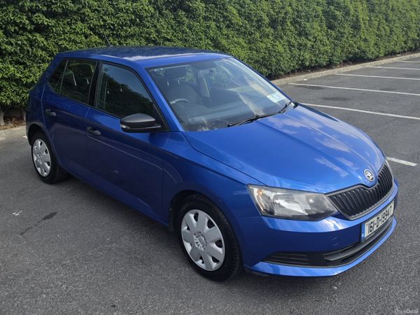 Skoda Fabia Hatchback, Petrol, 2016, Blue