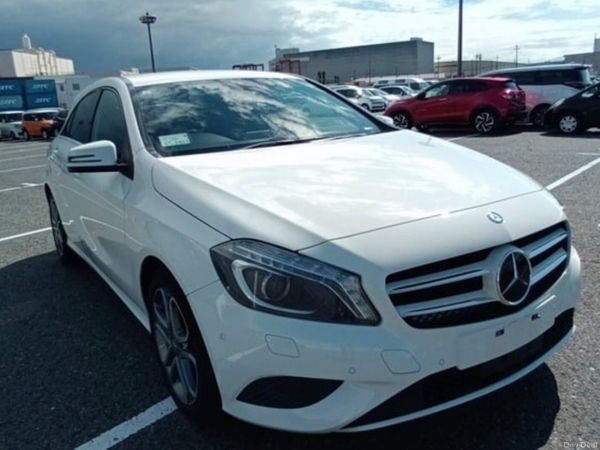 Mercedes-Benz A-Class Hatchback, Petrol, 2015, White