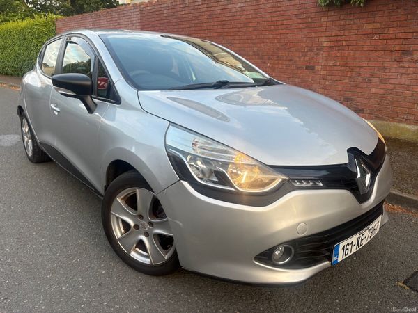 Renault Clio Hatchback, Petrol, 2016, Silver
