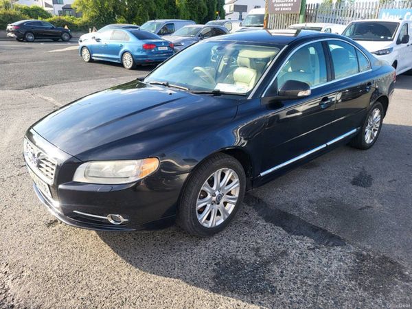 Volvo S80 Saloon, Diesel, 2010, Black