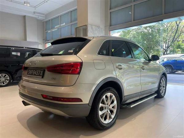 Audi Q3 SUV, Petrol, 2016, Silver