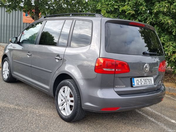 Volkswagen Touran MPV, Diesel, 2012, Grey