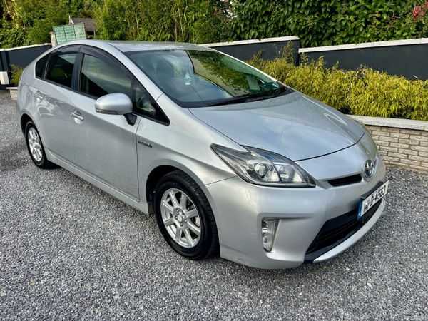 Toyota Prius Hatchback, Petrol Hybrid, 2014, Silver