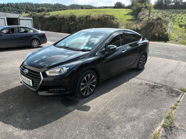 Hyundai i40 Saloon, Diesel, 2016, Black