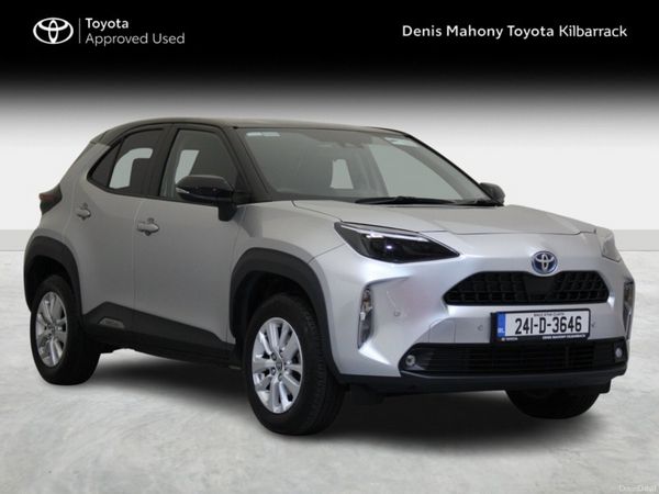Toyota Yaris Cross Hatchback, Petrol Hybrid, 2024, Silver