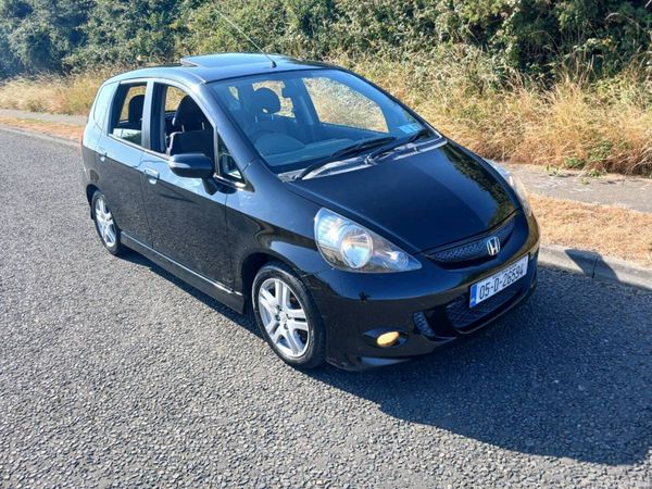Honda Jazz Hatchback, Petrol, 2005, Black