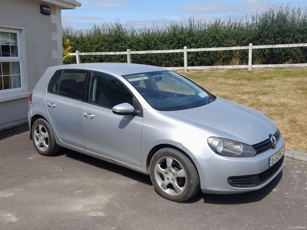 Volkswagen Golf Hatchback, Diesel, 2010, Silver