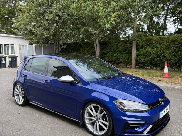 Volkswagen Golf Estate, Petrol, 2017, Blue