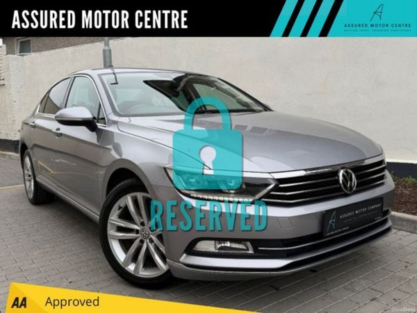 Volkswagen Passat Saloon, Petrol, 2019, Grey
