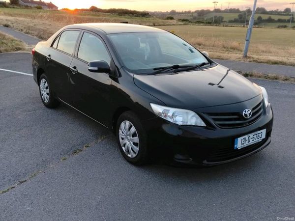 Toyota Corolla Saloon, Diesel, 2013, Black